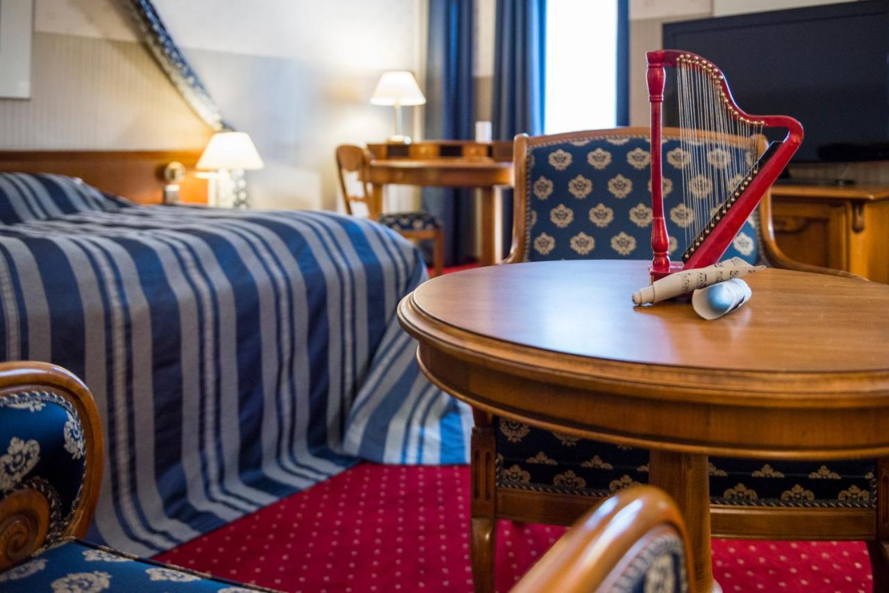 Hotel Saechsischer Hof ไมนิงเงิน ภายนอก รูปภาพ